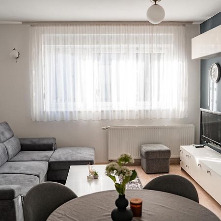 Apartman Hendrix Zagrzeb Zewnętrze zdjęcie